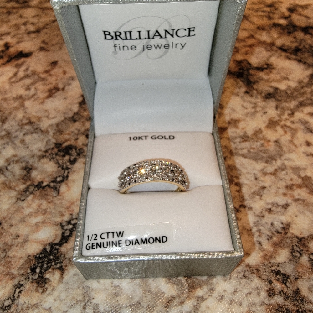 Yellow Gold and Diamond Ring